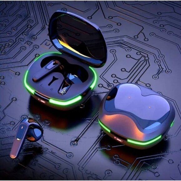 Wireless Earbuds with LED Display - Picture 5 of 6